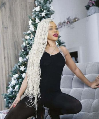 🌹 Сразу скажу, что я создана для того, чтобы удовлетворять твои самые сокровенные фантазии. 💋
Изысканные услуги, нежные прикосновения и откровенные игры - это лишь малая часть того, что я могу предложить. Вместе мы сможем насладиться незабываемыми моментами страсти и наслаждения. 💦💫
Мои возможности безграничны, и я готова исполнить все твои заветные желания. 💭 Со мной ты почувствуешь себя как настоящий король, ведь я создана для того, чтобы сделать твою жизнь незабываемой. 🌟
Мои отзывы говорят сами за себя - мои клиенты остаются в восторге от встречи со мной! 💖 Я безумно стильная, интеллигентная и всегда смотрю замечательно. Мои фото подтвердят это - они 100% реальны! 📷
Позвони мне прямо сейчас, и мы устроим настоящий фейерверк эмоций и страсти! 🔥 Я гарантирую, что наше свидание будет незабываемым.
Жду тебя в Москве, чтобы порадовать тебя своей нежностью и страстью. 💕💋 12104, 25 лет